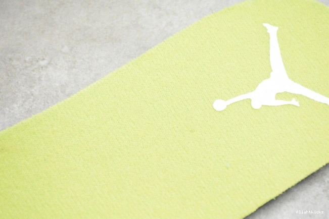 Jordan 543390-800 Dynamic Floral Yellow 6 (GS) Air Retro 1125